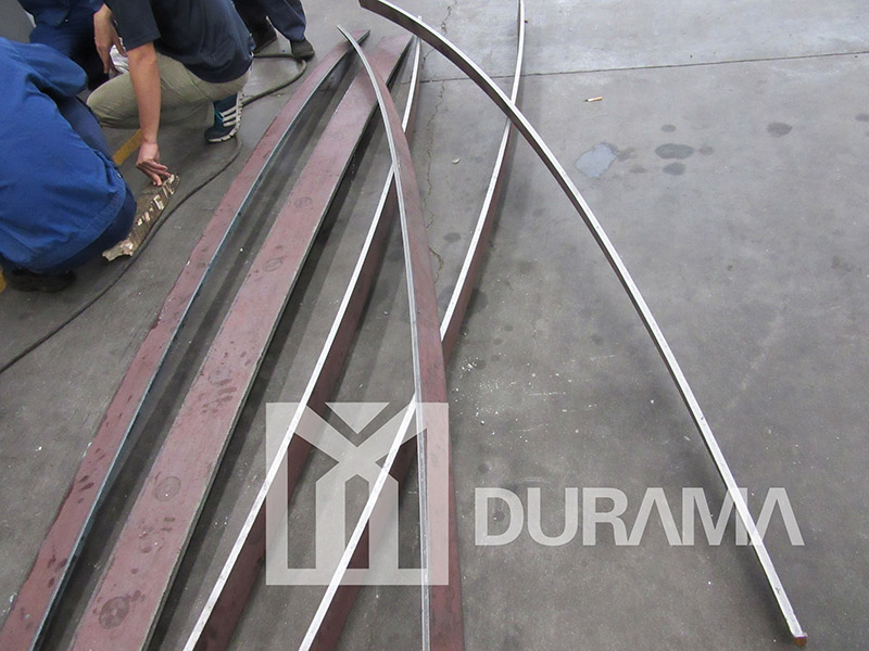 06 M&aacute;quina de cizallamiento